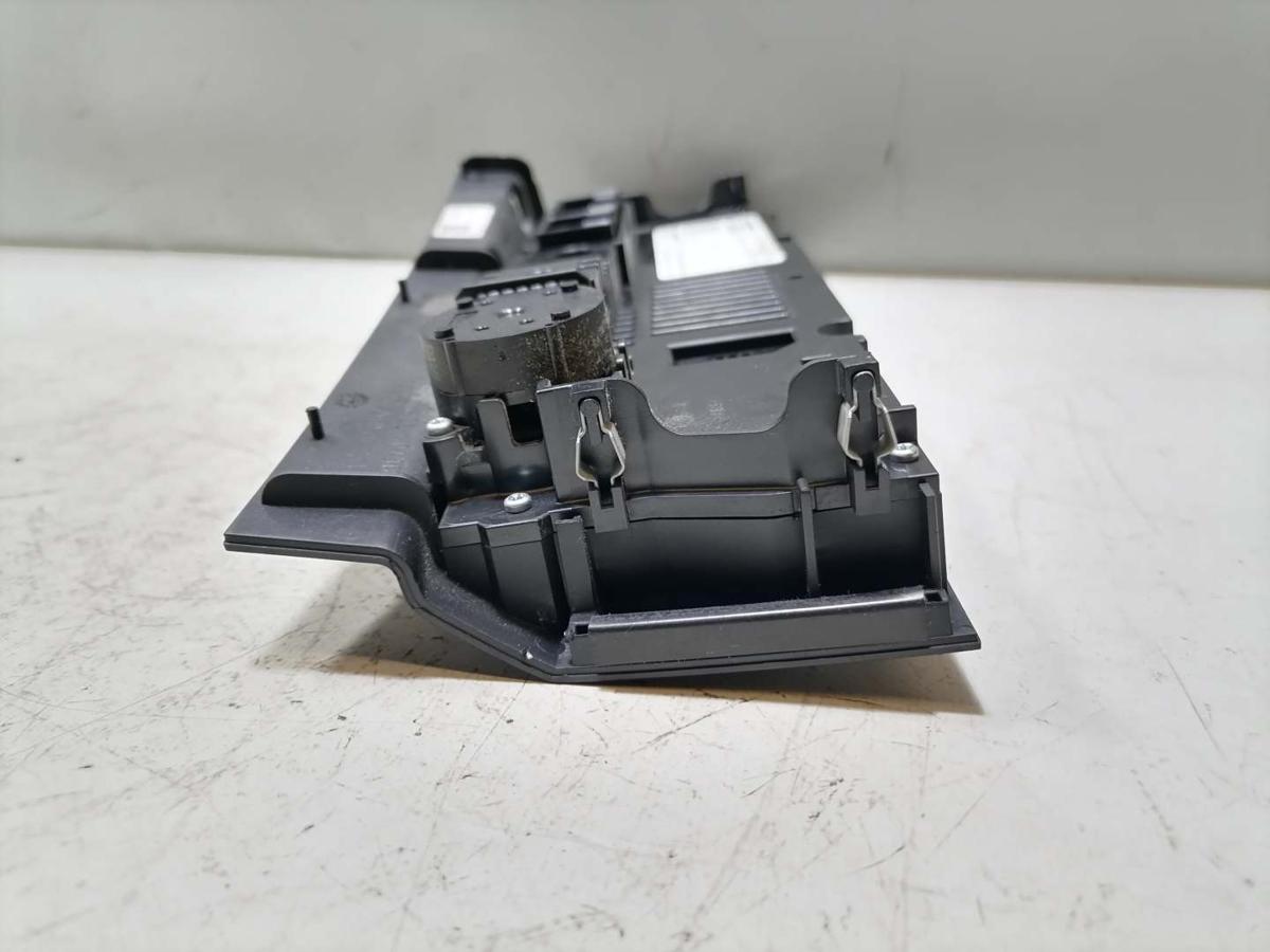 Audi A4 8K B8 original Heizungsregulierung Klimabedienteil Bj.2009